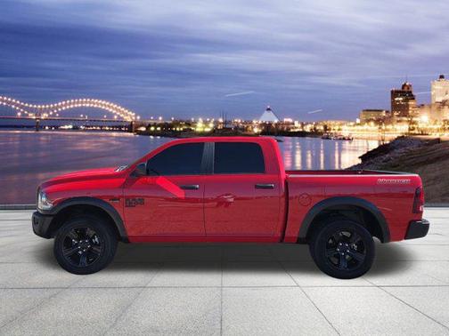 2024 RAM 1500 Classic Warlock Crew Cab 4x4 5'7' Box