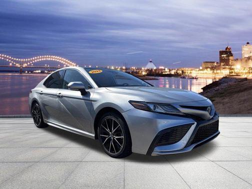 Celestial Silver Metallic 2022 Toyota Camry XSE