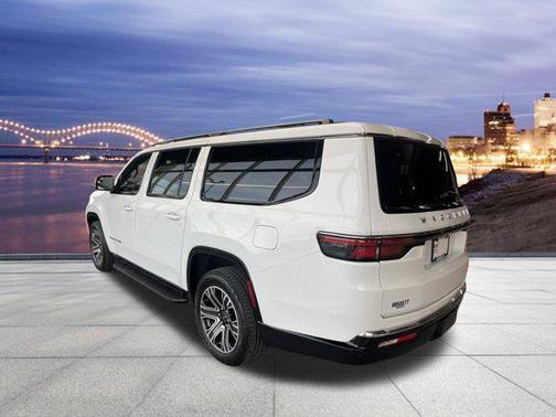 2025 Jeep Wagoneer L Series I 4x2