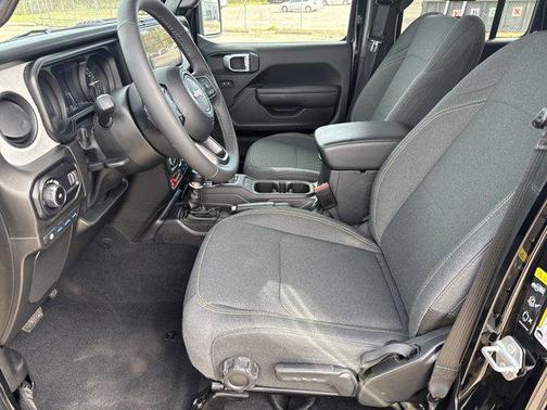 2025 Jeep Wrangler 4xe Willys