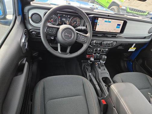 2026 Jeep Gladiator Willys 4x4