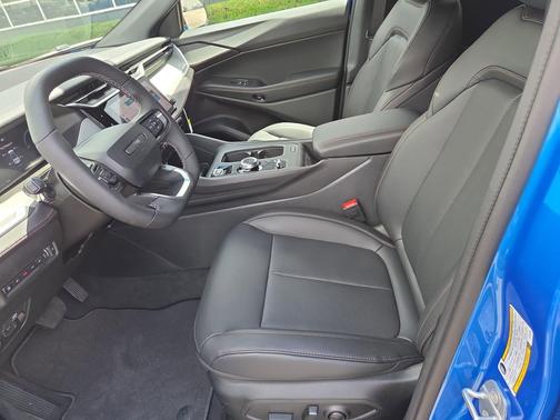 Hydro Blue Pearlcoat 2026 Jeep Cherokee Limited