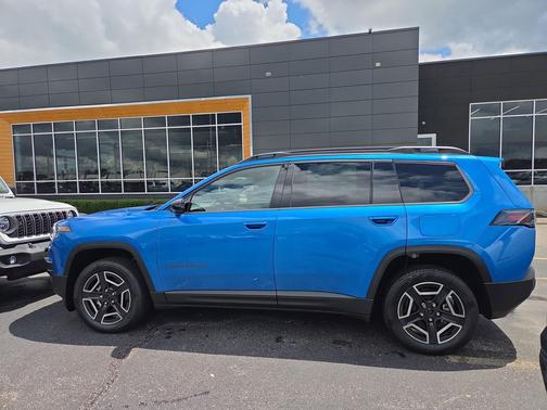 Hydro Blue Pearlcoat 2026 Jeep Cherokee Limited