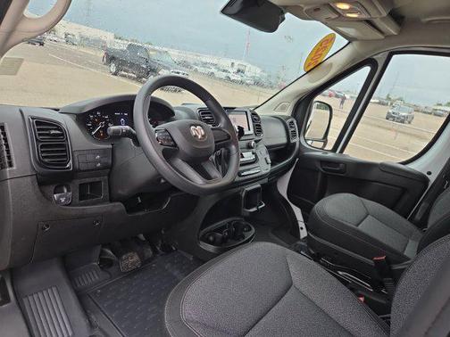 2025 RAM ProMaster 2500 Tradesman