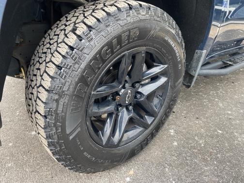 2019 Chevrolet Silverado 1500 CUSTOM TRAIL BOSS