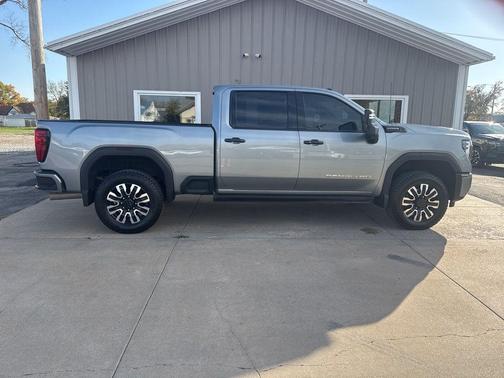 2024 GMC Sierra 2500 Denali Ultimate