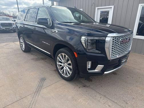 Midnight Blue Metallic 2023 GMC Yukon Denali
