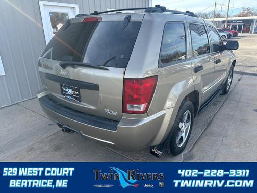2005 Jeep Grand Cherokee Laredo