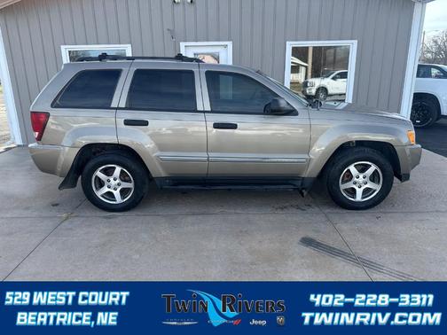 2005 Jeep Grand Cherokee Laredo