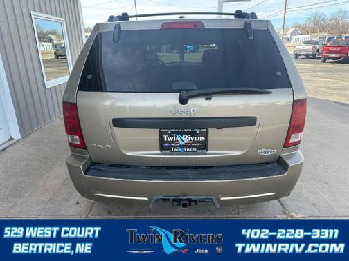 2005 Jeep Grand Cherokee Laredo