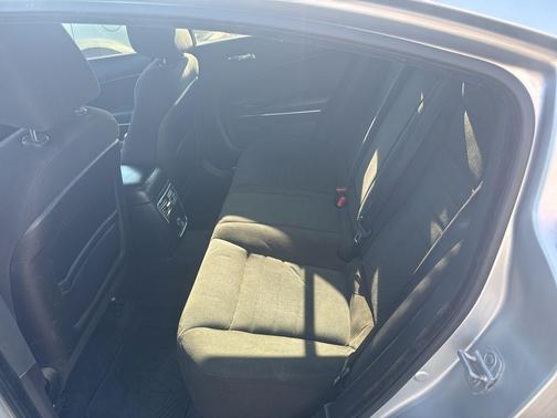 2012 Dodge Charger SE