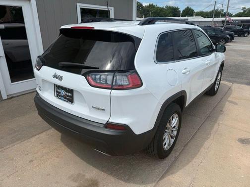 2022 Jeep Cherokee Latitude Lux
