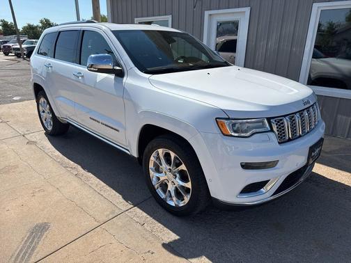 2019 Jeep Grand Cherokee Summit
