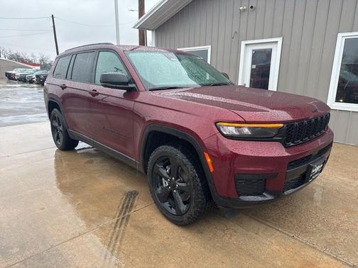 2023 Jeep Grand Cherokee L Laredo