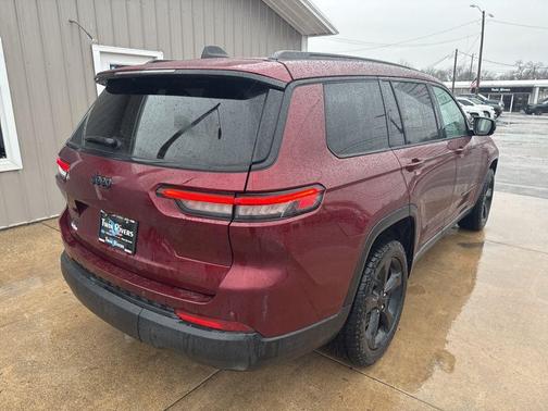 2023 Jeep Grand Cherokee L Laredo