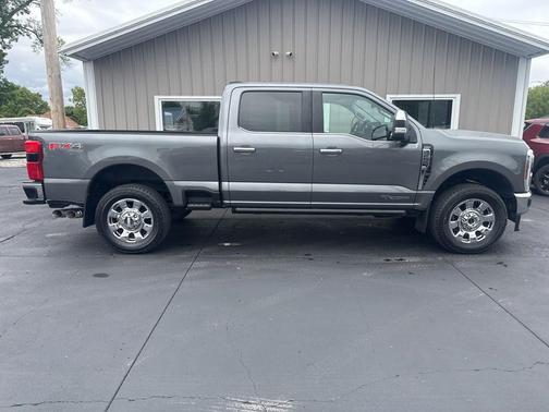 Gray Metallic 2025 Ford F-250 Lariat
