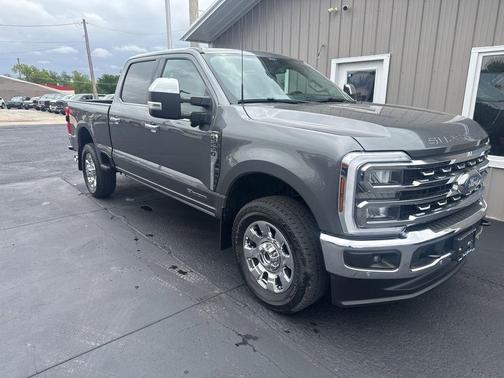 Gray Metallic 2025 Ford F-250 Lariat