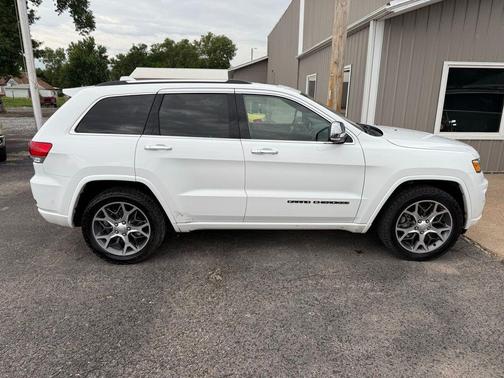 2021 Jeep Grand Cherokee Overland