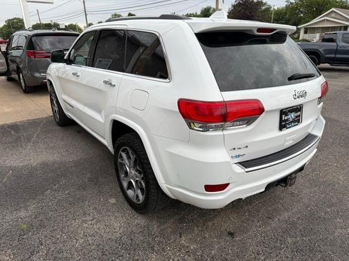 2021 Jeep Grand Cherokee Overland