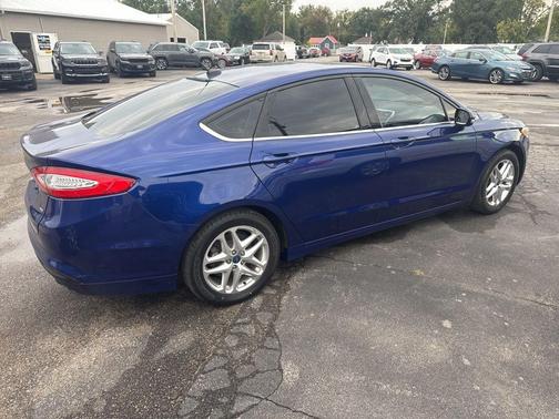 2013 Ford Fusion SE