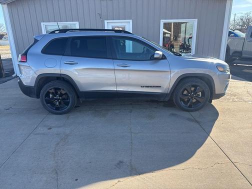 2021 Jeep Cherokee Latitude Plus