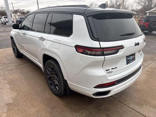 2023 Jeep Grand Cherokee L Summit