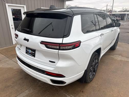 2023 Jeep Grand Cherokee L Summit