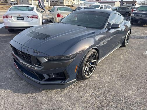 2024 Ford Mustang Dark Horse