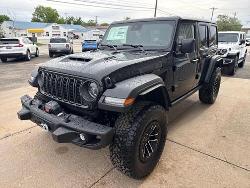 Black Clearcoat 2026 Jeep Wrangler Moab 392