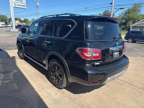 2017 Nissan Armada Platinum