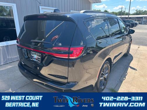 2024 Chrysler Pacifica Limited