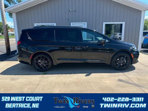 2024 Chrysler Pacifica Limited