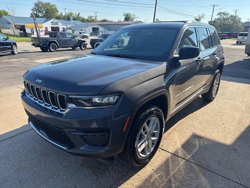 2025 Jeep Grand Cherokee Laredo X