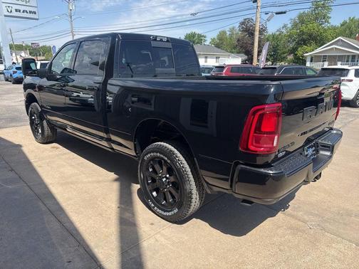 Diamond Black 2026 RAM 2500 Laramie