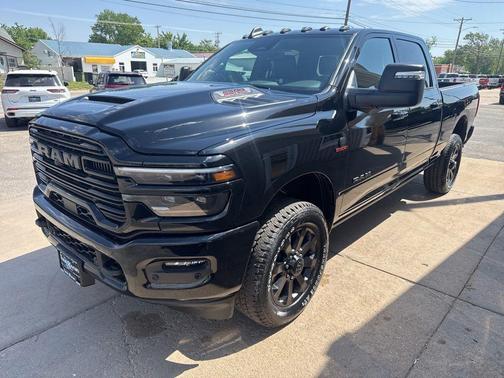 Diamond Black 2026 RAM 2500 Laramie