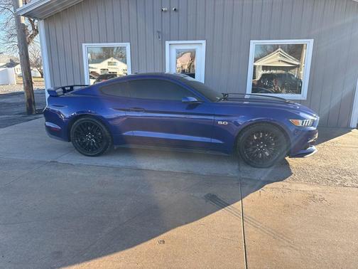 2015 Ford Mustang GT Premium