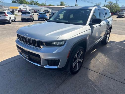 Silver Zynith 2023 Jeep Grand Cherokee L Limited