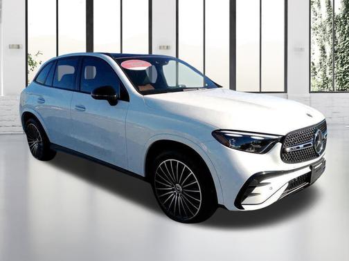 2025 Mercedes-Benz GLC 350e Base