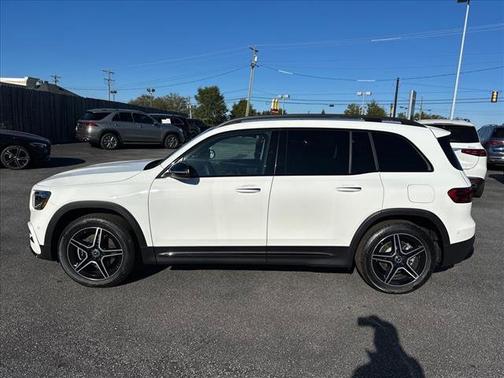 2025 Mercedes-Benz GLB 250 Base