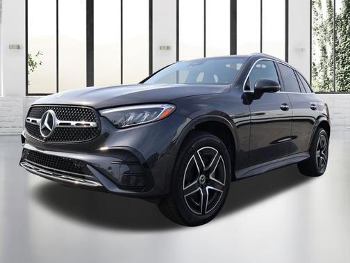 2025 Mercedes-Benz GLC 300 4MATIC