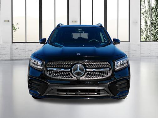 2024 Mercedes-Benz GLB 250 