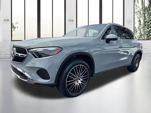 2025 Mercedes-Benz GLC 300 