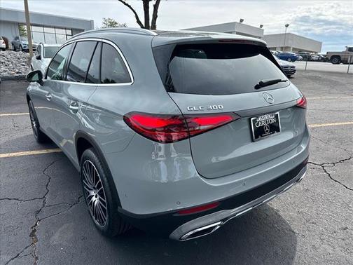 2025 Mercedes-Benz GLC 300 Base