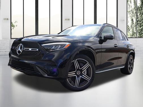 2025 Mercedes-Benz GLC 300 Base