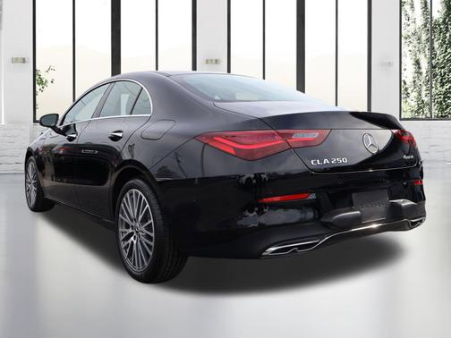 2024 Mercedes-Benz CLA 250 4MATIC