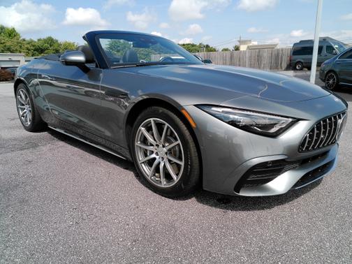 2023 Mercedes-Benz AMG SL 43
