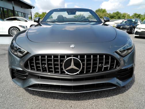 2023 Mercedes-Benz AMG SL 43
