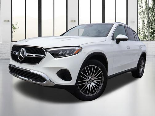 Polar White 2025 Mercedes-Benz GLC 300 4MATIC