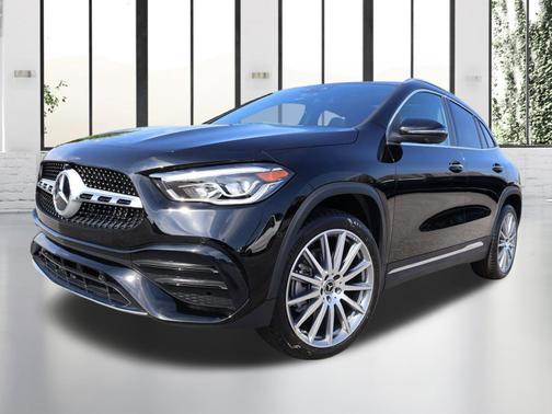 Night Black 2022 Mercedes-Benz GLA 250 4MATIC
