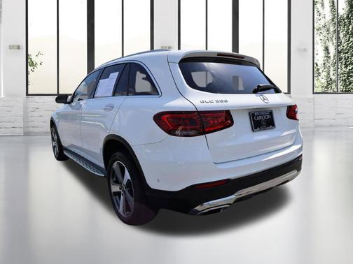Polar White 2022 Mercedes-Benz GLC 300 Base